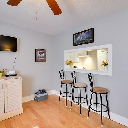 Beautiful Galveston Apt With Deck Less Than 3 Mi To Dtwn! Buitenkant foto